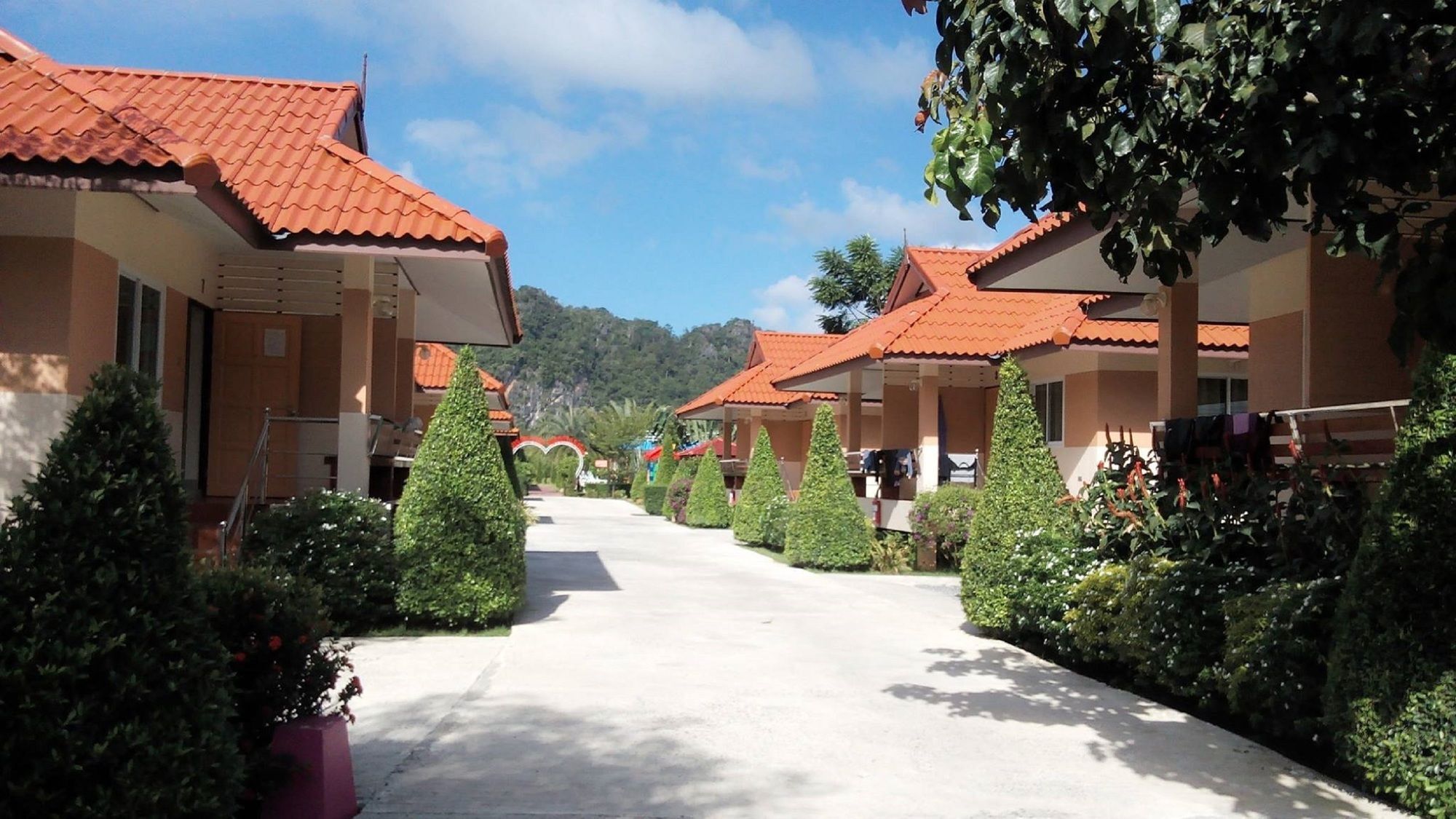 Naris Phuview Resort Сатун Экстерьер фото